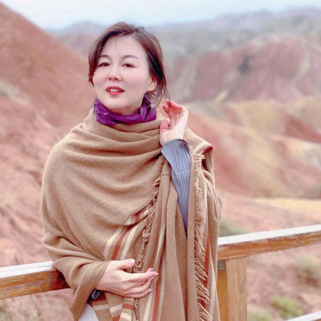白小姐和美衣美物