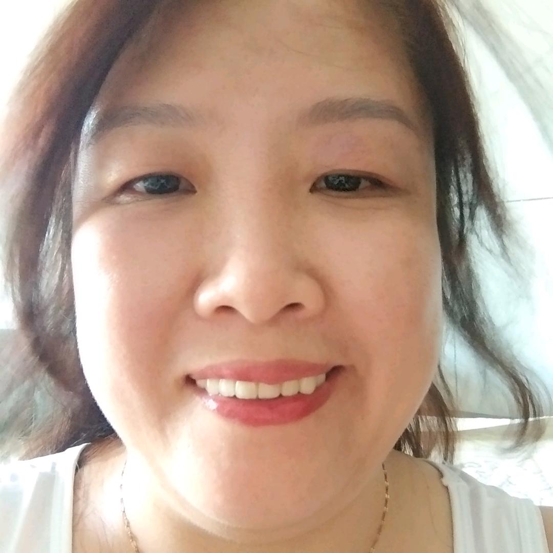 甜甜微笑