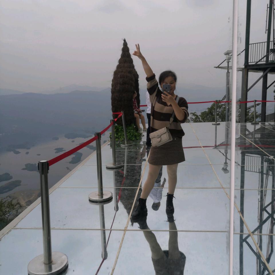 英山姑娘在蕲春