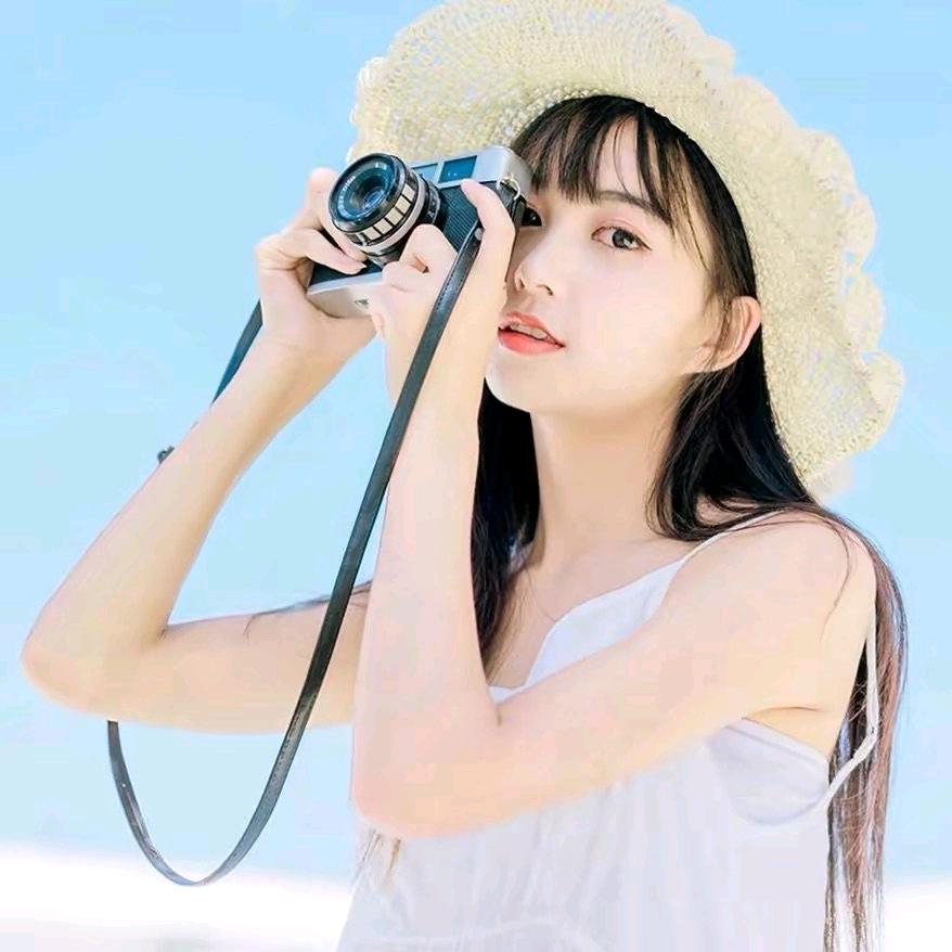 君君（手机摄影）