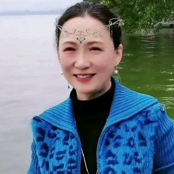 仙人掌(61年的牛)