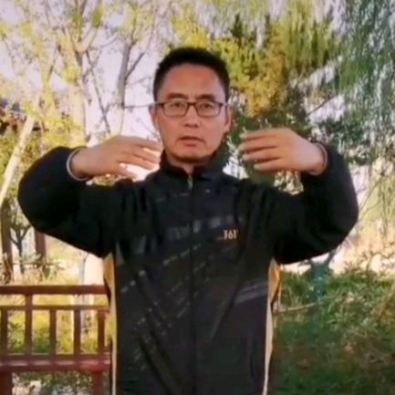 同在蓝天下