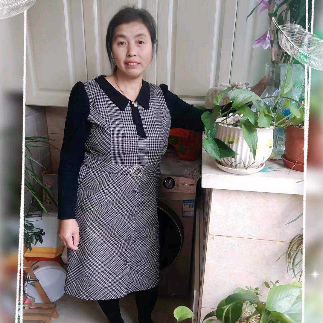 童腊梅