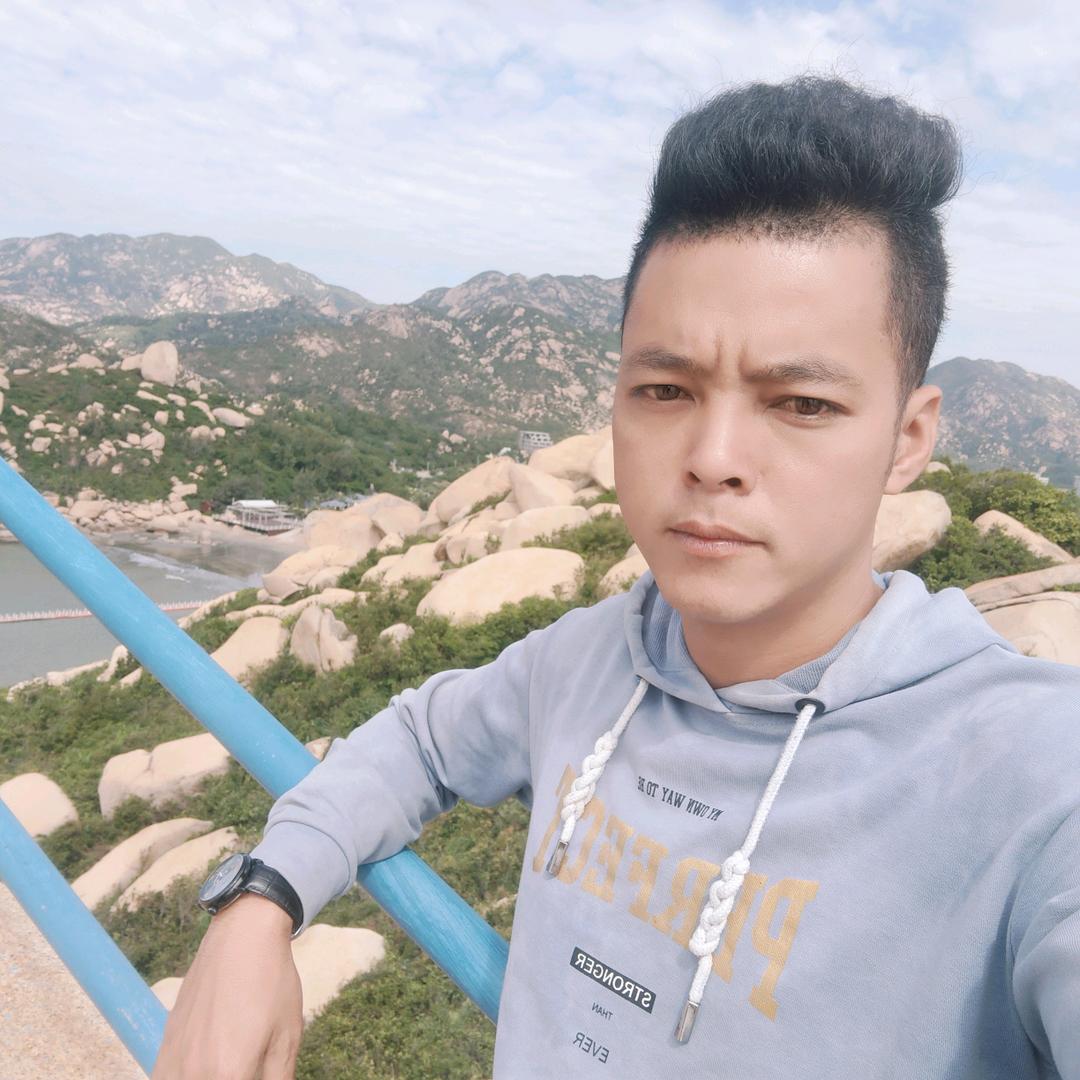 广西靓仔辉酸野（广西酸嘢）