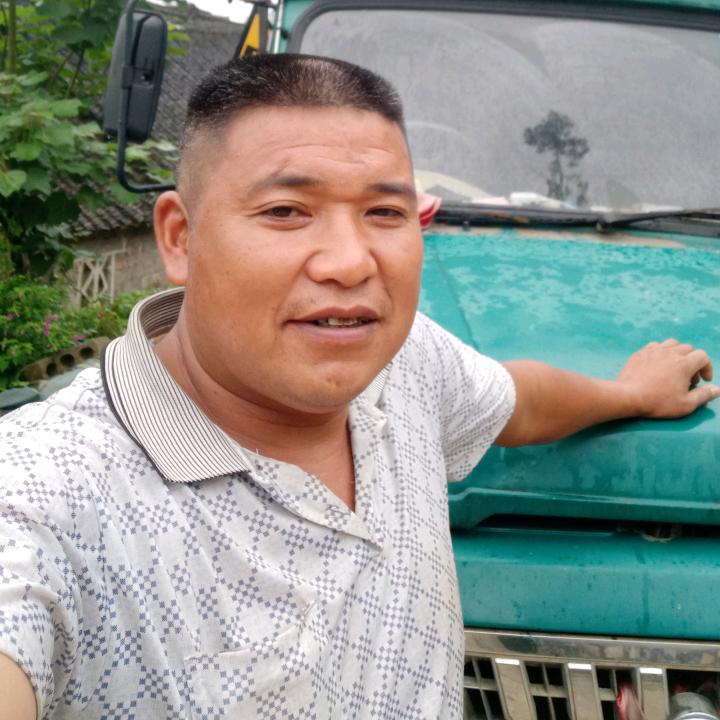 批发零售棺材，买卖各种木料