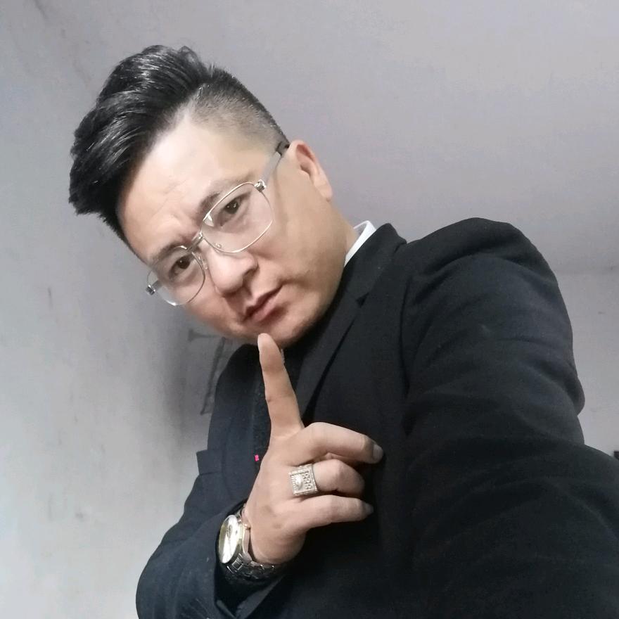 刘洋