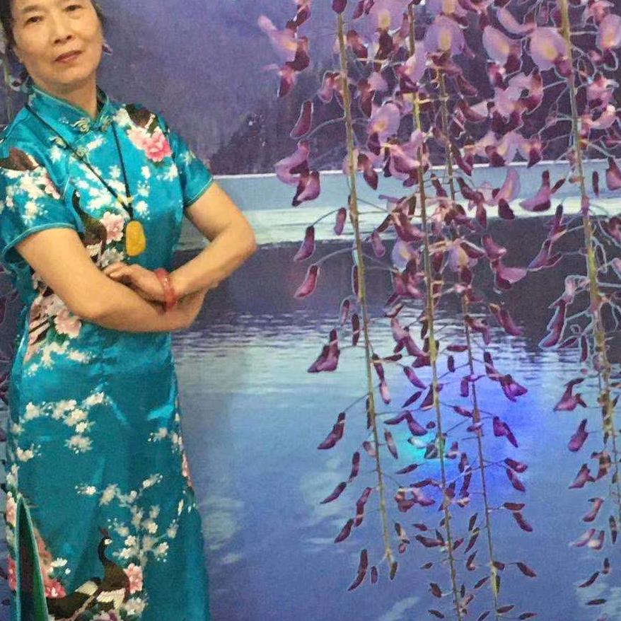 霞