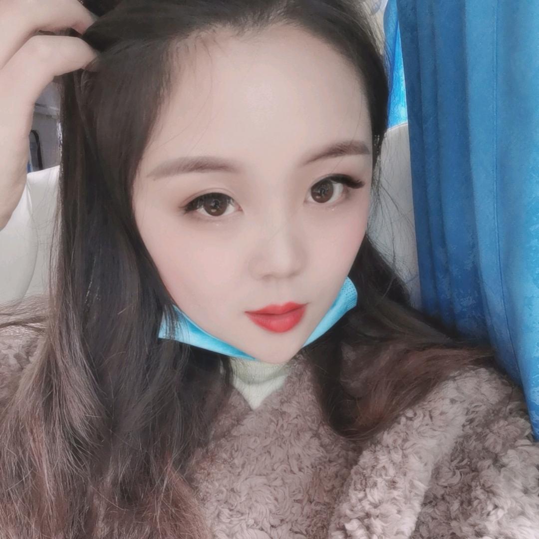 英子