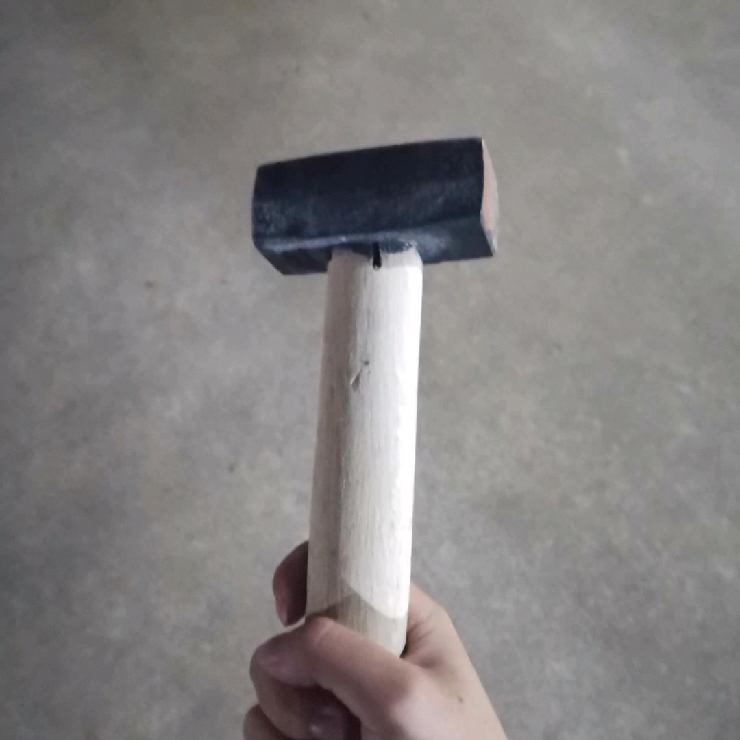 猛拽社畜半拉秃头