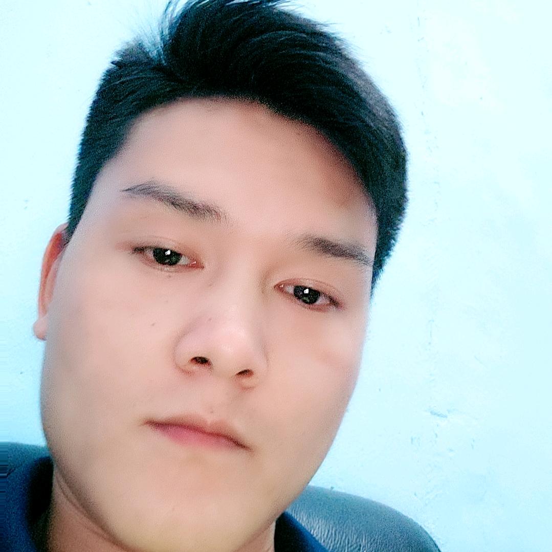 三十出头