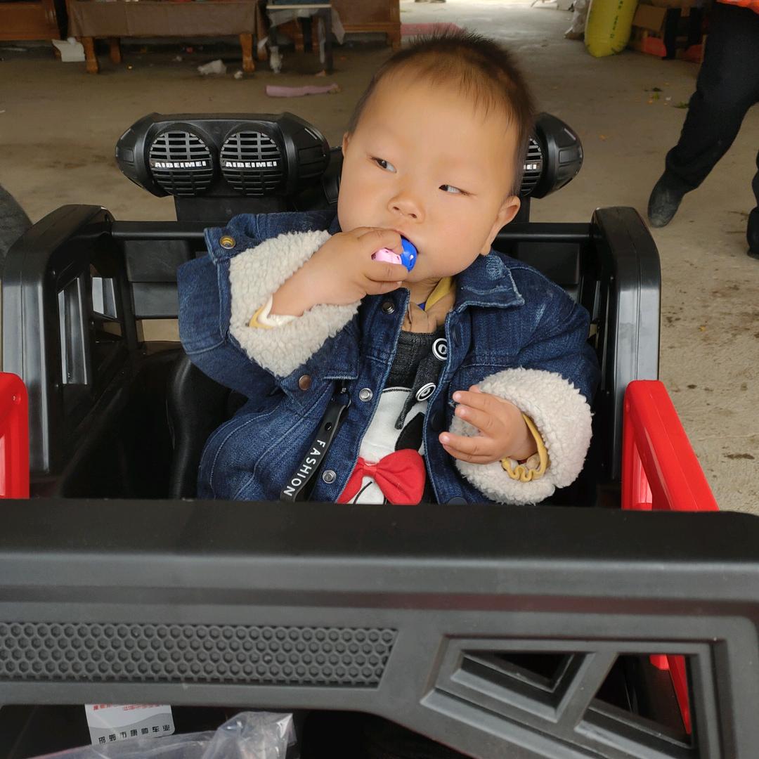 臭蛋妈妈