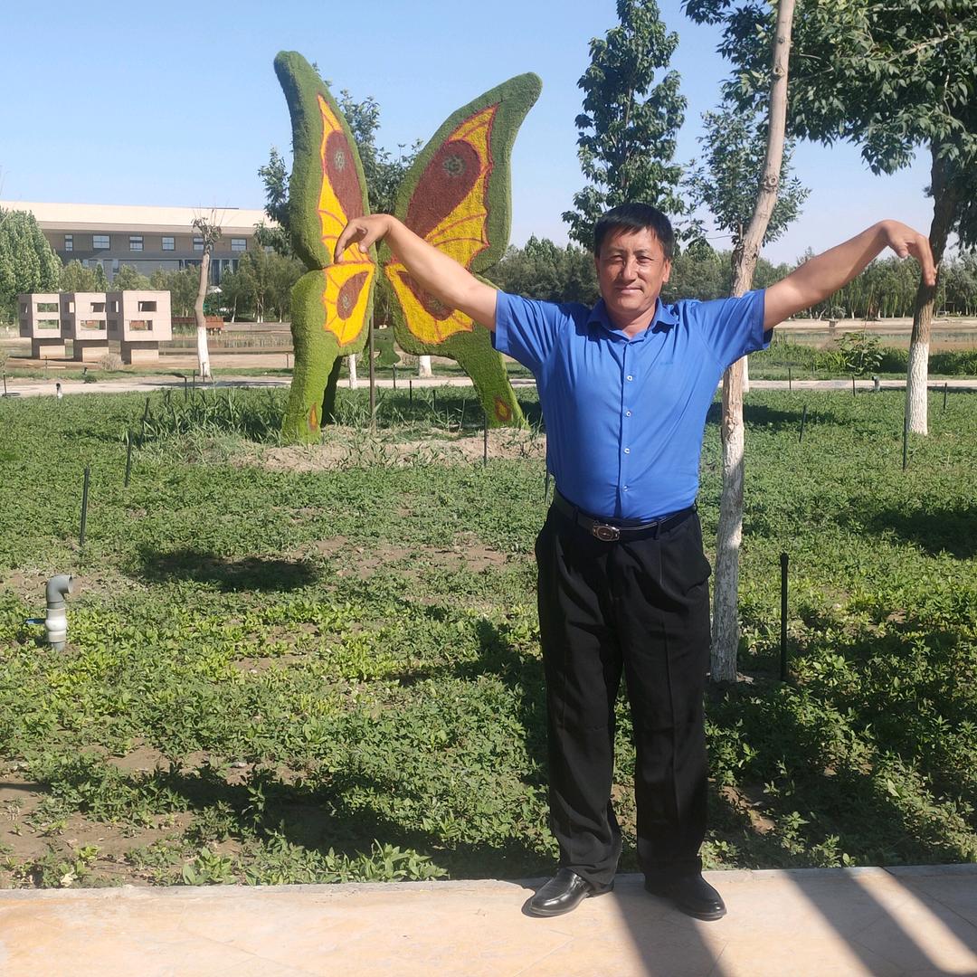 艾买尔江。卡地尔