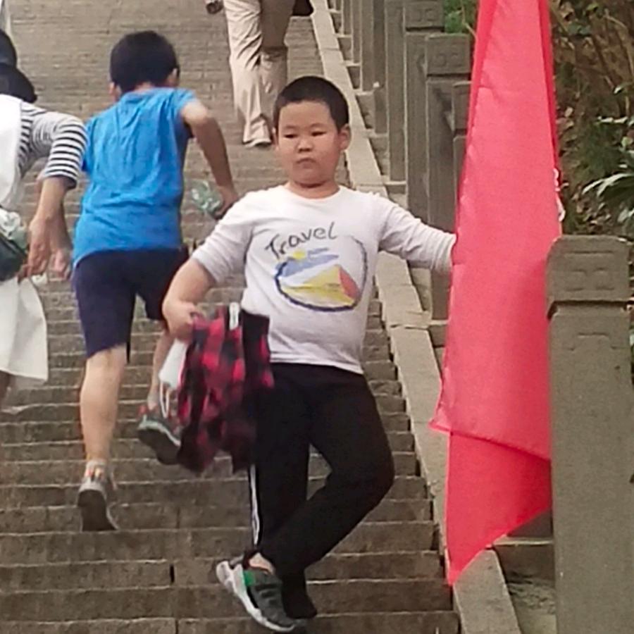 用户4983265784927