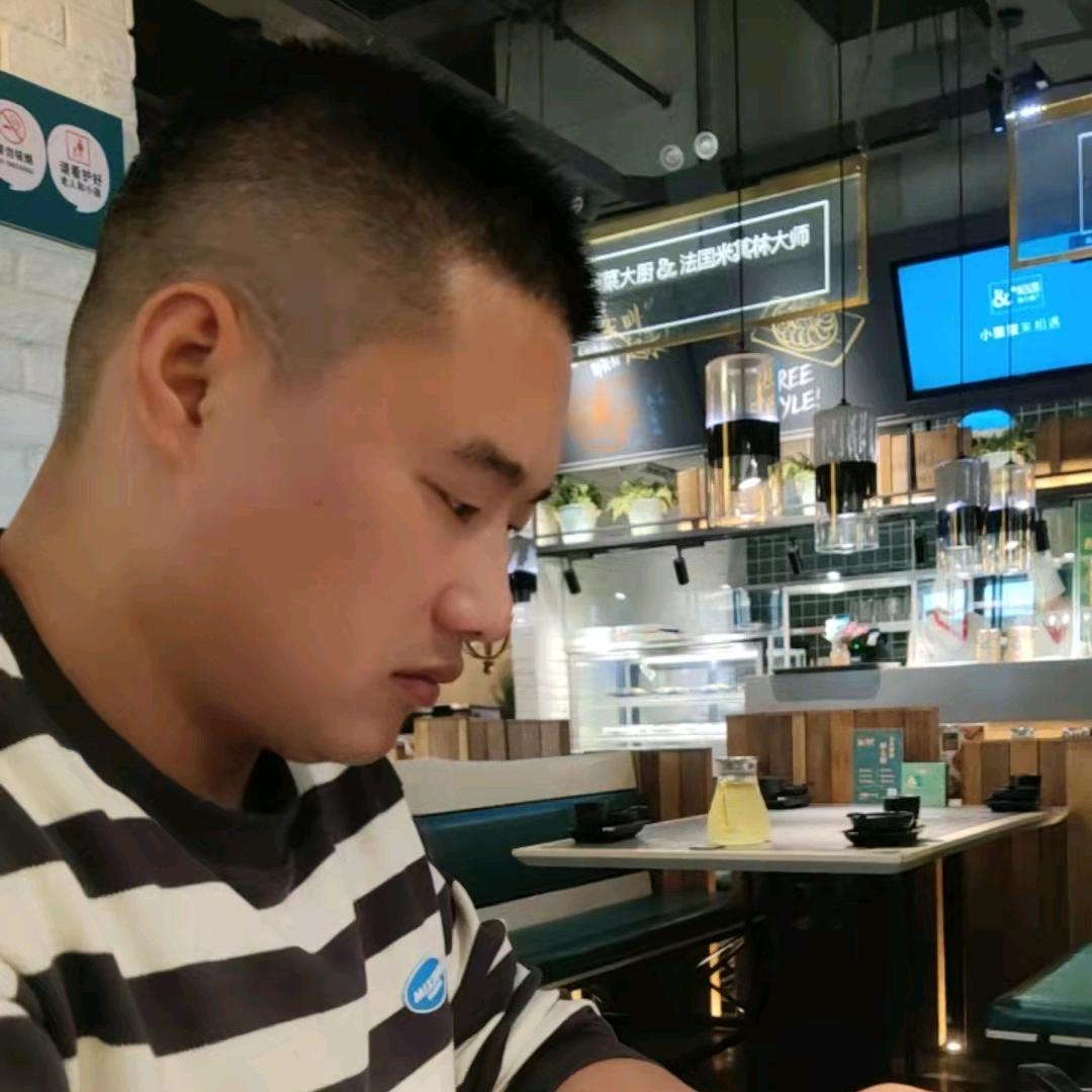 同建餐饮。本人专业承接各种宴席