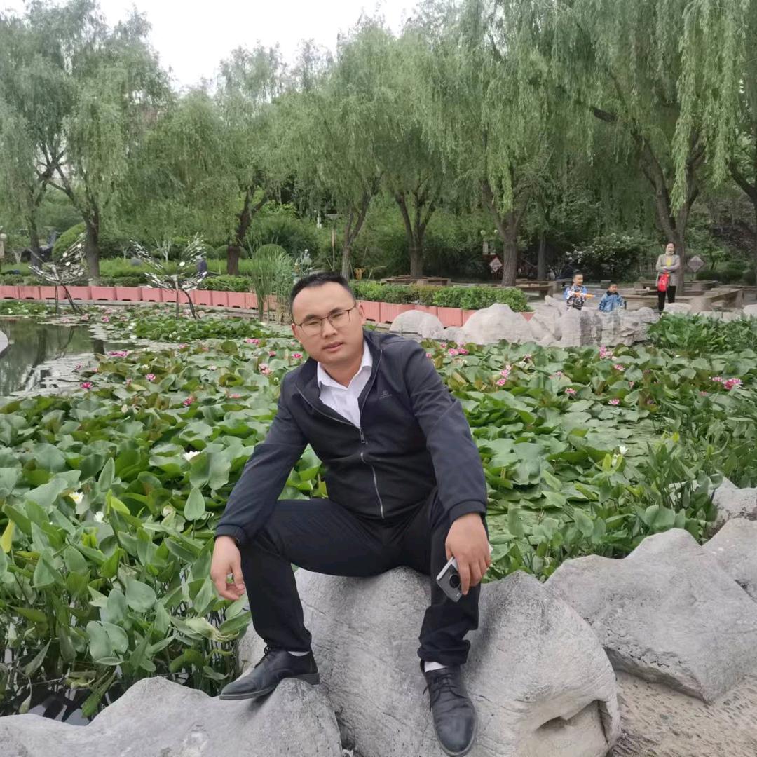 泰安市鲁岳衡器杨和森