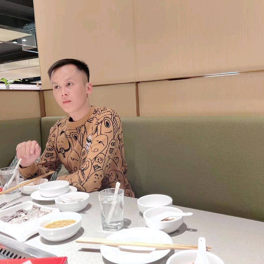 ✌︎黄先生✌︎