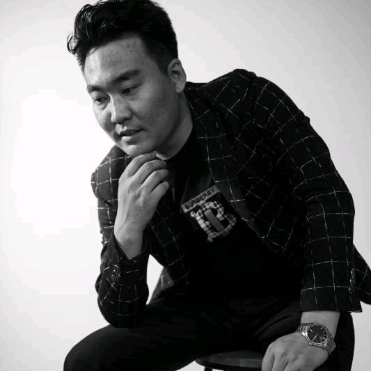 小鹏，禾亿设计