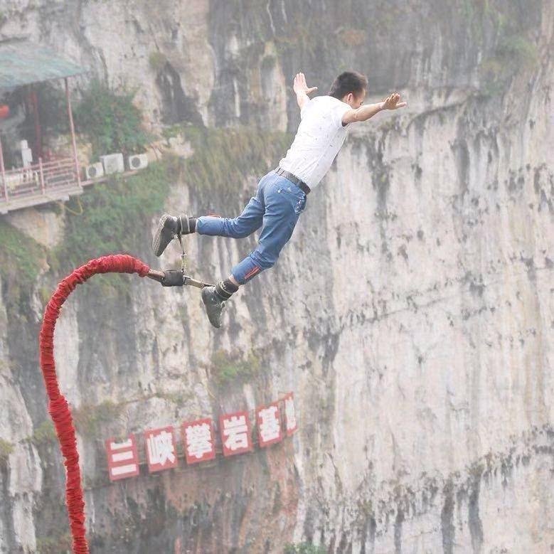 飞哥，这法狮龙吊顶挺好呀