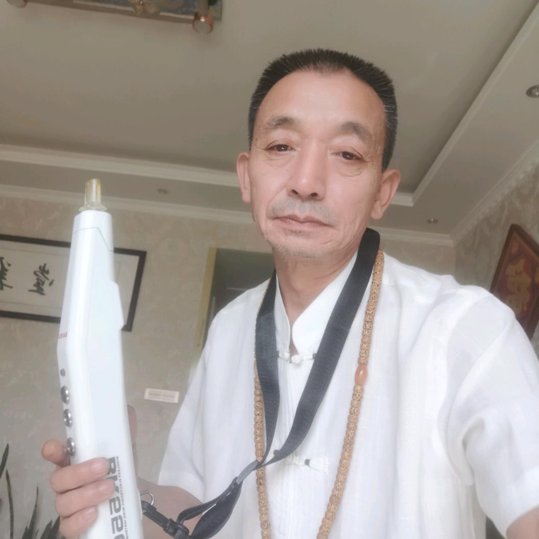 朱长有（山玉）