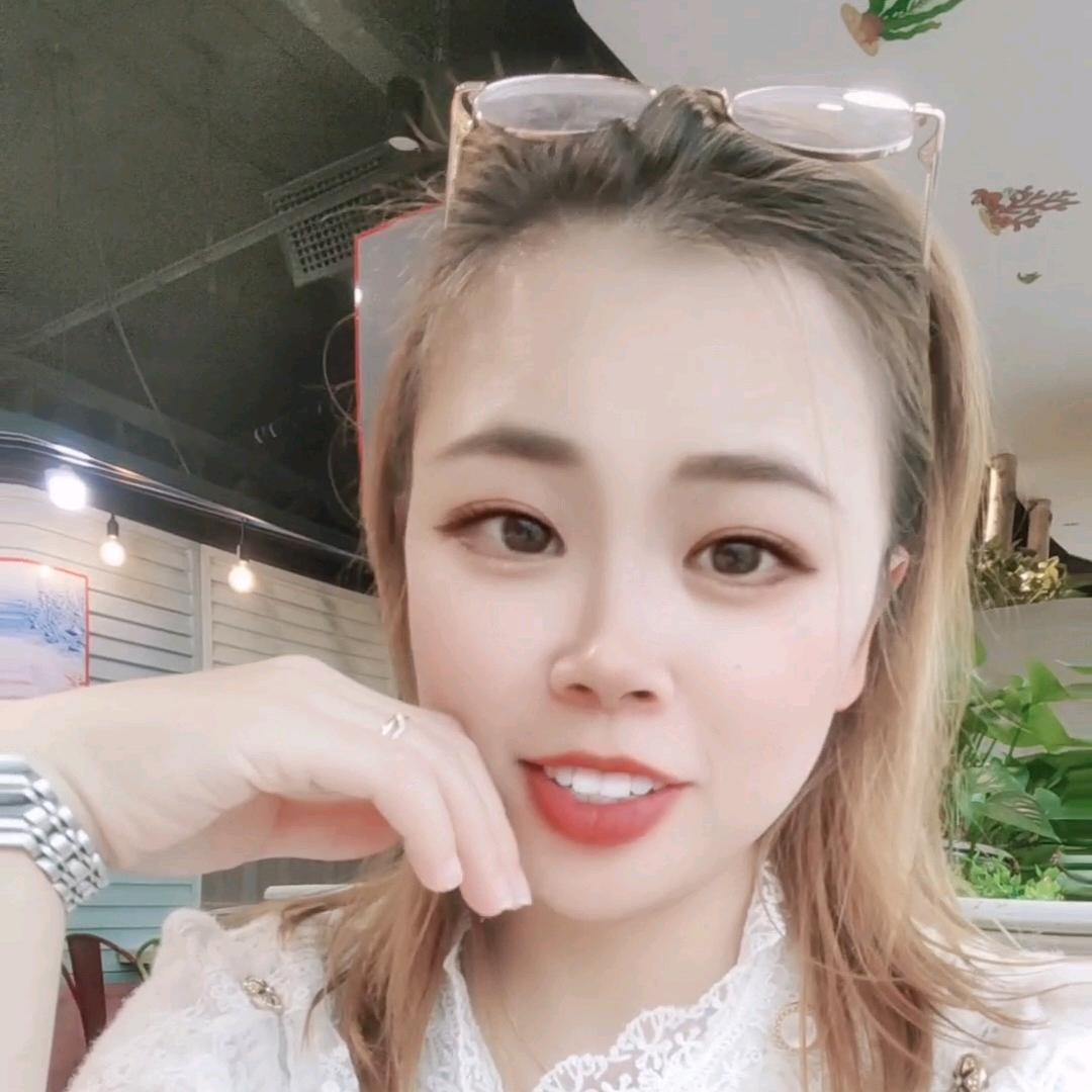 丽小姐（橱窗营业中）