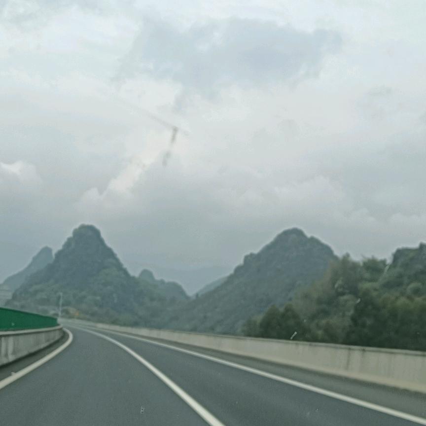 甜猫（冲150粉丝）