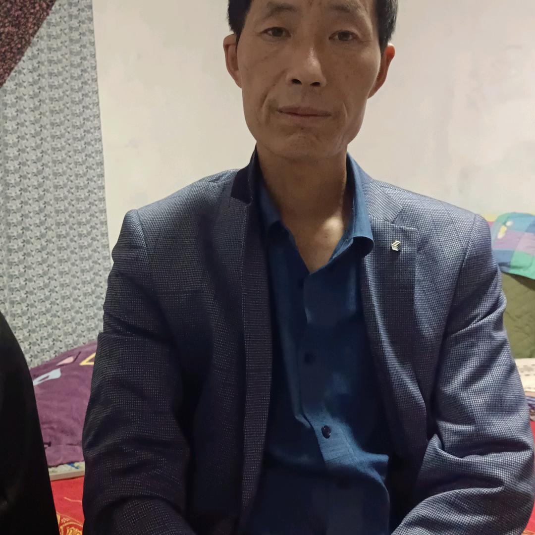 都叫我龙哥