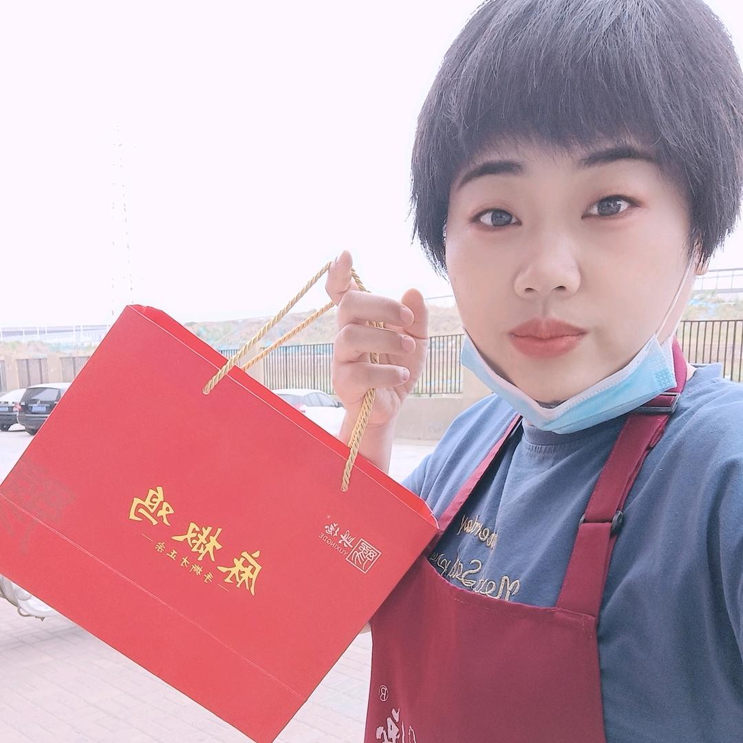 胥妈:扭扭棒手工，冰汤圆