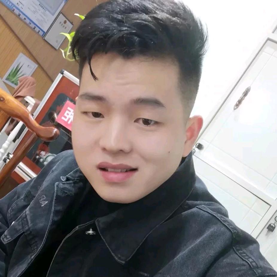 新密小白烫发专家