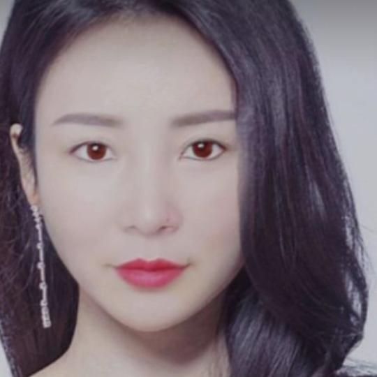 彼岸花卉
