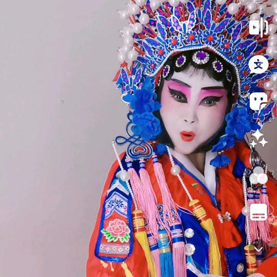 何姐秦韵