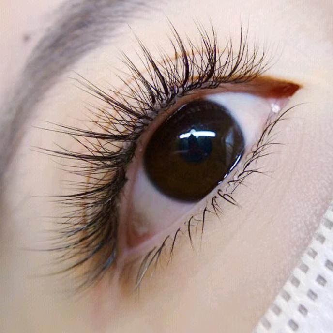 营口市站前区小太阳美甲美睫店