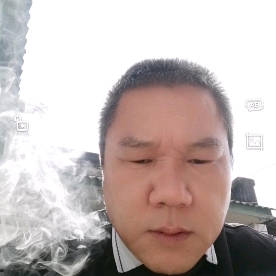 在水一那方