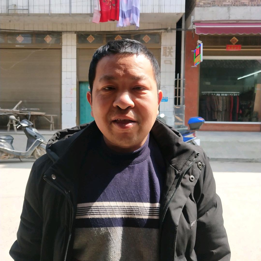 罗辉餐饮服务队