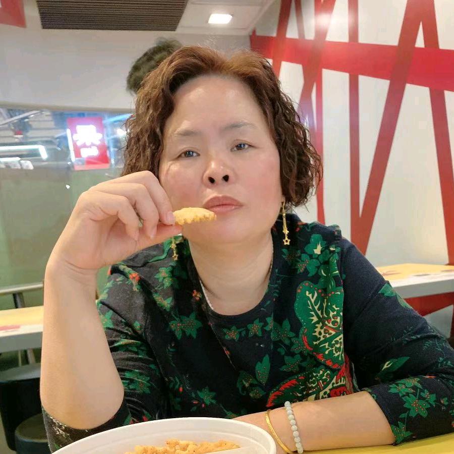 小黄广场舞