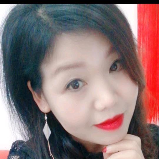临潼相桥亮点女人服装店