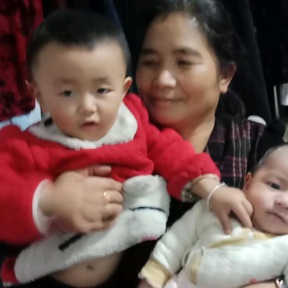 儿孙满堂