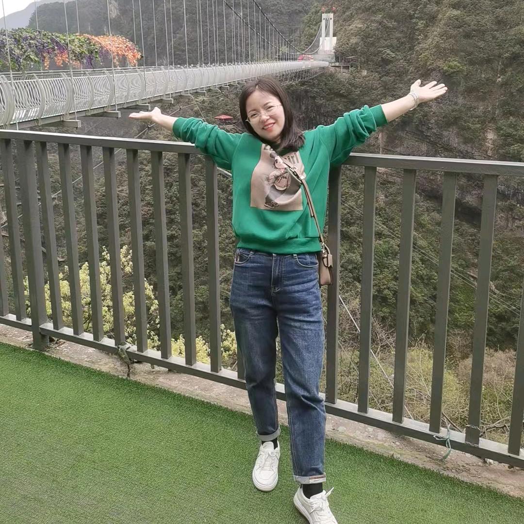 A小燕子