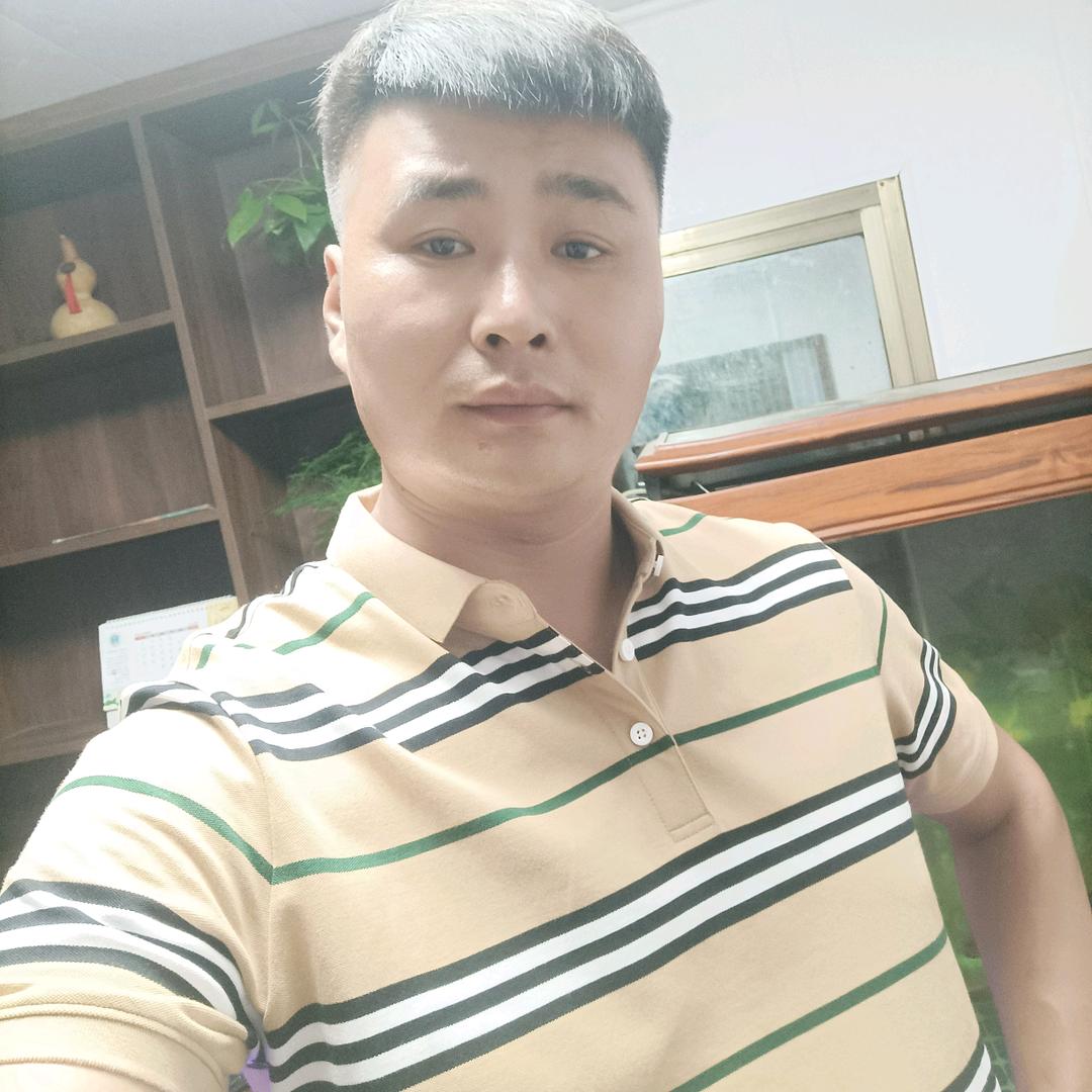 李辉大型农机维修保养