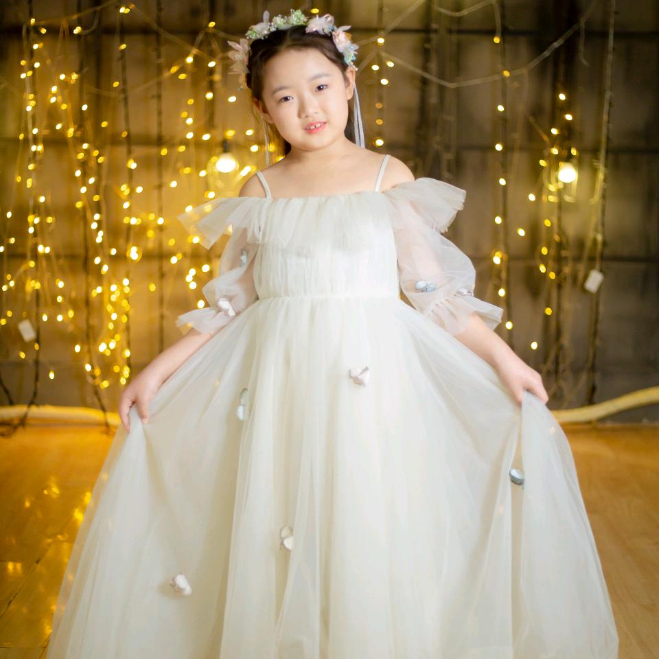 倪倪👨👩👧👦