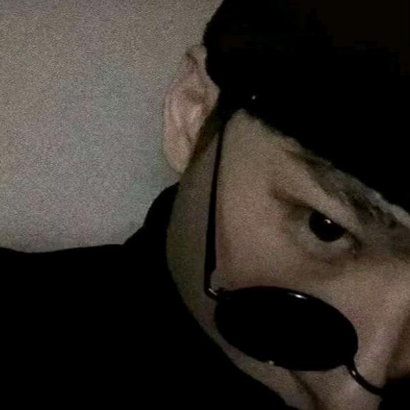 ༺ༀ༻