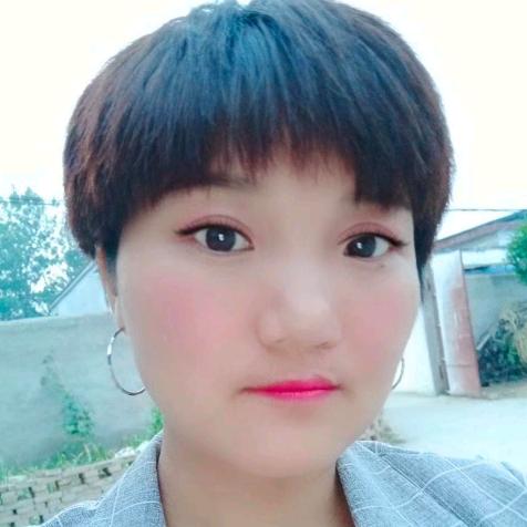 唇腭裂的女人