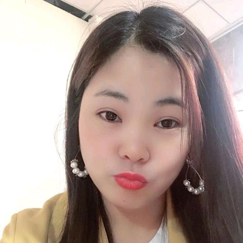 慕唯斯专业生产铜铝门—小曾