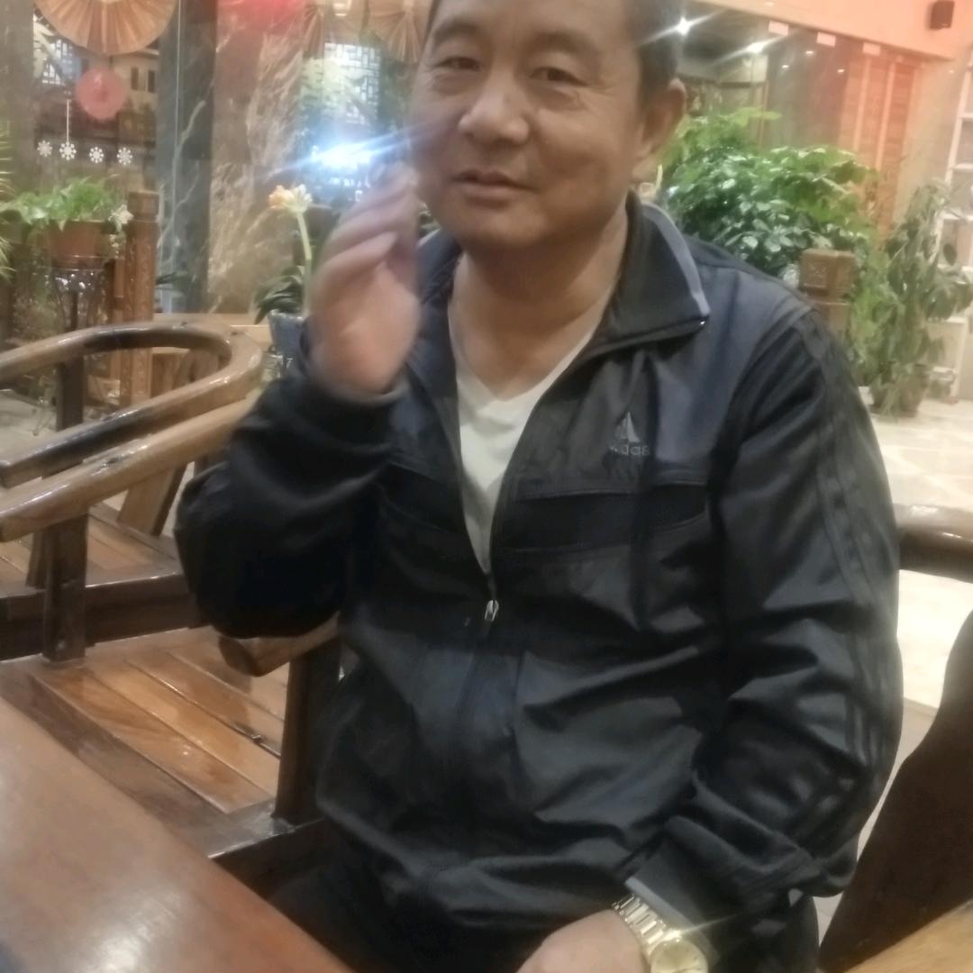 知足者常乐。