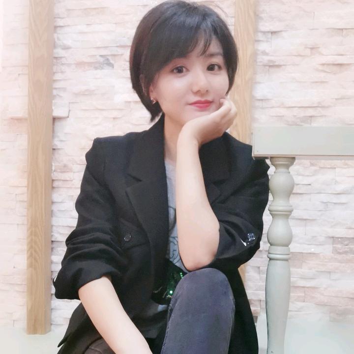 是小欣呀