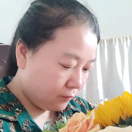 风中蝴蝶