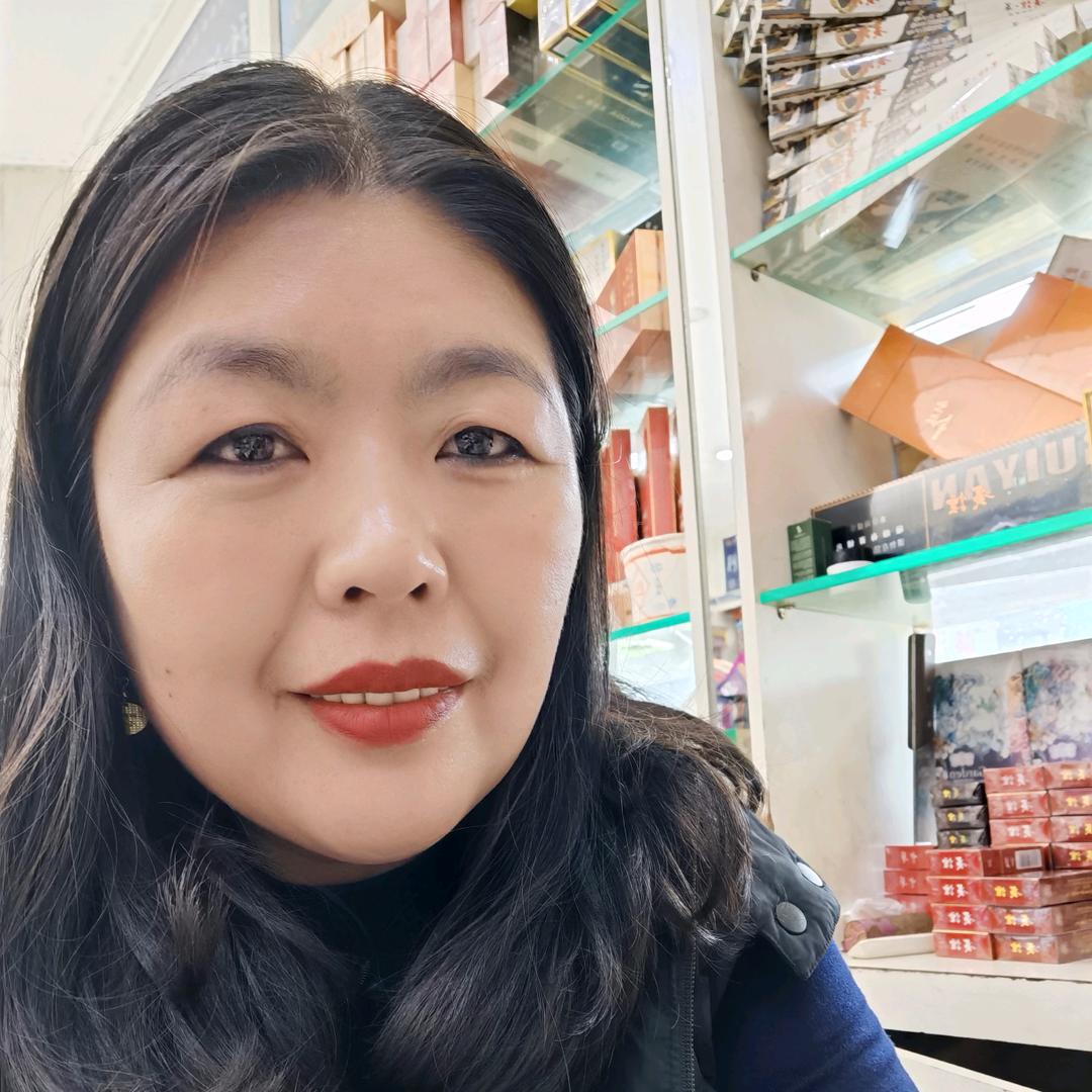 红梅（乡下的😛）