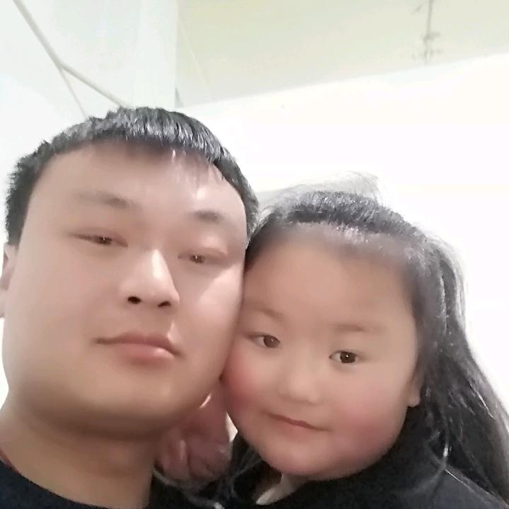 塚上颜辉汽修厂