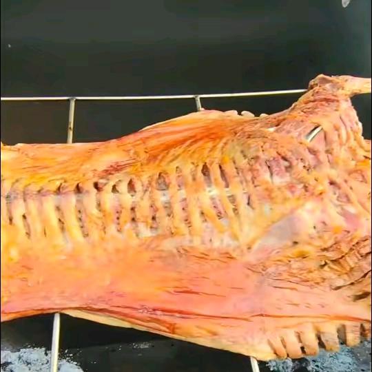 李老大烤全羊