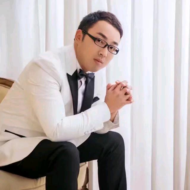 吴主席