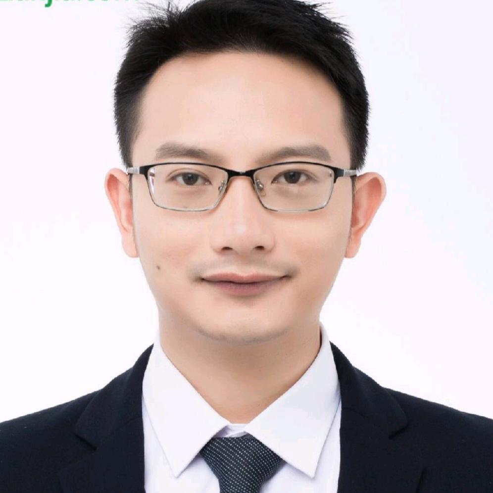 房产咨询李先生